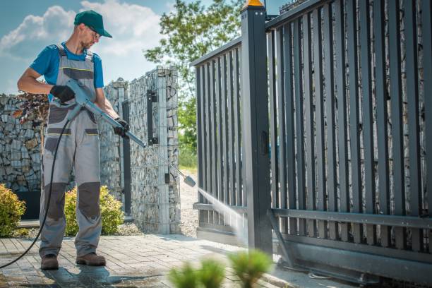 Best Gutter Cleaning  in Collinsburg, PA